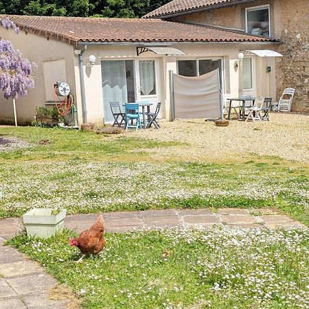 Bel Appartement T2 Climatise Avec Piscine Poitiers-Futuroscope-Creps De Poitiers Vouneuil-sous-Biard Kültér fotó