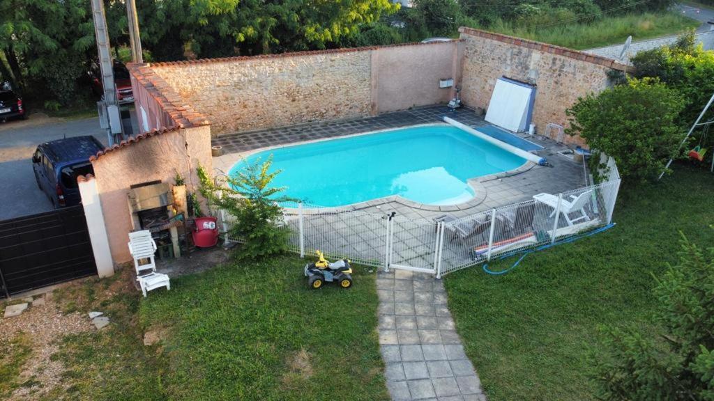Bel Appartement T2 Climatise Avec Piscine Poitiers-Futuroscope-Creps De Poitiers Vouneuil-sous-Biard Kültér fotó
